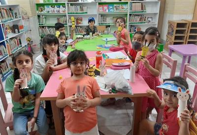 کلاس خلاقیت و کاردستی